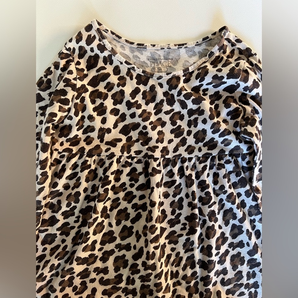 Girls Leopard Print Long Sleeve Top 4T - Picture 3 of 3